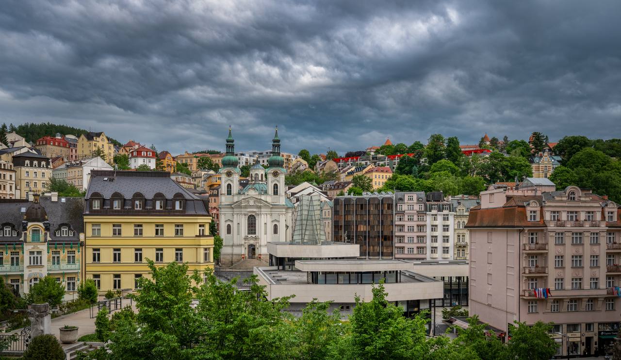 Weather in Karlovy Vary by Month – Best Time to Visit
